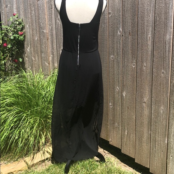 Vince Camuto Lined Sheer Bottom Maxi - Picture 3 of 6